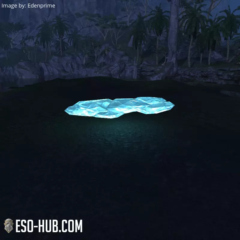 Image 3 of Blauer Kristallturm, groß ESO